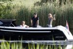 Nigtevecht 21 mei 2020
Wendy v Dijk met haar moeder man Erland Galjaard en dochter Lizzy aan het varen op de Vecht