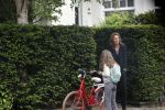 Haarlem 4 juni 2020
De vriendin en dochter van Wim Kieft bij hun huis.