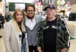 Amstelveen 27 mei 2021
Opening Yoyo tea bar van Rachel Hazes in winkelcentrum Amstelveen.
Andre Hazes zijn vriendinSarah v Soelen en haar ouders zijn ook aanwezig. Joop Kruis met ....