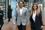 Amstelveen 27 mei 2021
Opening Yoyo tea bar van Rachel Hazes in winkelcentrum Amstelveen.
Andre Hazes zijn vriendinSarah v Soelen en haar ouders zijn ook aanwezig.