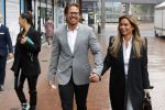 Amstelveen 27 mei 2021
Opening Yoyo tea bar van Rachel Hazes in winkelcentrum Amstelveen.
Andre Hazes zijn vriendinSarah v Soelen en haar ouders zijn ook aanwezig.