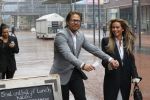 Amstelveen 27 mei 2021
Opening Yoyo tea bar van Rachel Hazes in winkelcentrum Amstelveen.
Andre Hazes zijn vriendinSarah v Soelen en haar ouders zijn ook aanwezig.