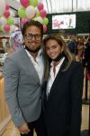 Amstelveen 27 mei 2021
Opening Yoyo tea bar van Rachel Hazes in winkelcentrum Amstelveen.
Andre Hazes zijn vriendinSarah v Soelen en haar ouders zijn ook aanwezig.