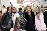 Amstelveen 27 mei 2021
Opening Yoyo tea bar van Rachel Hazes in winkelcentrum Amstelveen.
Andre Hazes zijn vriendinSarah v Soelen en haar ouders zijn ook aanwezig. Annemarie Landzaat met een vriendin en Benjamin Aslan met vriendin