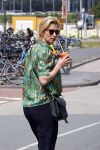 Amsterdam 4 juni 2021
Anouk Smulders haalt sapje in Amsterdam zuid