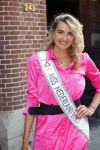 Amsterdam 9 juni 2021
Opening expositie van Monique Collignon in beurs v Berlage. Miss Nederland Denise Speelman