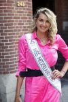 Amsterdam 9 juni 2021
Opening expositie van Monique Collignon in beurs v Berlage. Miss Nederland Denise Speelman