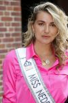 Amsterdam 9 juni 2021
Opening expositie van Monique Collignon in beurs v Berlage. Miss Nederland Denise Speelman