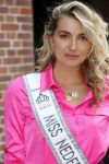 Amsterdam 9 juni 2021
Opening expositie van Monique Collignon in beurs v Berlage. Miss Nederland Denise Speelman