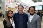Amstelveen 27 mei 2021
Opening Yoyo tea bar van Rachel Hazes in winkelcentrum Amstelveen.
Andre Hazes zijn vriendinSarah v Soelen en haar ouders zijn ook aanwezig. Guido den Aantrekker met Andre en Sarah