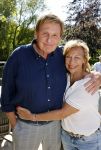 Castricum 7 juni 2021
Boekpresentatie Henny Huisman . Henny krijgt het eerste boek uit handen van Jacques d Ancona. Henny met zijn vrouw Lia