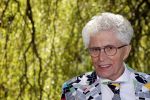 Castricum 7 juni 2021
Boekpresentatie Henny Huisman . Henny krijgt het eerste boek uit handen van Jacques d Ancona
