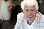 Almere 7 juni 2021
Klaas Wilting thuis in zijn tuin.