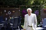 Almere 7 juni 2021
Klaas Wilting thuis in zijn tuin.