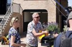 Noordwijk 31 mei en 1 juni 2021
Het nieuwe huis van Martien en Erica Meiland. Ze verhuizen vanuit Hengelo naar Noordwijk.
Aanwezig Martien Meiland Erica Meiland Maxime Meiland met dochter Claire en partner Leroy Molkenboer Montana Meiland met vrien Dirk Hoogstraten. Ook broer Jaap meiland en zijn vrouw Evelien helpen mee.