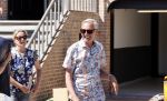 Noordwijk 31 mei en 1 juni 2021
Het nieuwe huis van Martien en Erica Meiland. Ze verhuizen vanuit Hengelo naar Noordwijk.
Aanwezig Martien Meiland Erica Meiland Maxime Meiland met dochter Claire en partner Leroy Molkenboer Montana Meiland met vrien Dirk Hoogstraten. Ook broer Jaap meiland en zijn vrouw Evelien helpen mee.