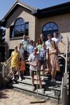 Noordwijk 31 mei en 1 juni 2021
Het nieuwe huis van Martien en Erica Meiland. Ze verhuizen vanuit Hengelo naar Noordwijk.
Aanwezig Martien Meiland Erica Meiland Maxime Meiland met dochter Claire en partner Leroy Molkenboer Montana Meiland met vrien Dirk Hoogstraten. Ook broer Jaap meiland en zijn vrouw Evelien helpen mee.