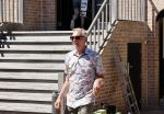 Noordwijk 31 mei en 1 juni 2021
Het nieuwe huis van Martien en Erica Meiland. Ze verhuizen vanuit Hengelo naar Noordwijk.
Aanwezig Martien Meiland Erica Meiland Maxime Meiland met dochter Claire en partner Leroy Molkenboer Montana Meiland met vrien Dirk Hoogstraten. Ook broer Jaap meiland en zijn vrouw Evelien helpen mee.