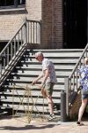 Noordwijk 31 mei en 1 juni 2021
Het nieuwe huis van Martien en Erica Meiland. Ze verhuizen vanuit Hengelo naar Noordwijk.
Aanwezig Martien Meiland Erica Meiland Maxime Meiland met dochter Claire en partner Leroy Molkenboer Montana Meiland met vrien Dirk Hoogstraten. Ook broer Jaap meiland en zijn vrouw Evelien helpen mee.