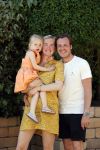 Noordwijk 31 mei en 1 juni 2021
Het nieuwe huis van Martien en Erica Meiland. Ze verhuizen vanuit Hengelo naar Noordwijk.
Aanwezig Martien Meiland Erica Meiland Maxime Meiland met dochter Claire en partner Leroy Molkenboer Montana Meiland met vrien Dirk Hoogstraten. Ook broer Jaap meiland en zijn vrouw Evelien helpen mee.