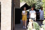 Noordwijk 31 mei en 1 juni 2021
Het nieuwe huis van Martien en Erica Meiland. Ze verhuizen vanuit Hengelo naar Noordwijk.
Aanwezig Martien Meiland Erica Meiland Maxime Meiland met dochter Claire en partner Leroy Molkenboer Montana Meiland met vrien Dirk Hoogstraten. Ook broer Jaap meiland en zijn vrouw Evelien helpen mee.