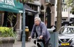 Amsterdam 20 mei 2021
Michiel Romeijn/ Michiel Romeyn  op zijn fiets in Amsterdam zuid