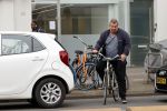 Amsterdam 20 mei 2021
Michiel Romeijn/ Michiel Romeyn  op zijn fiets in Amsterdam zuid