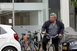 Amsterdam 20 mei 2021
Michiel Romeijn/ Michiel Romeyn  op zijn fiets in Amsterdam zuid