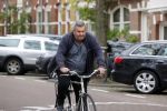 Amsterdam 20 mei 2021
Michiel Romeijn/ Michiel Romeyn  op zijn fiets in Amsterdam zuid