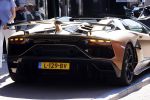 Amsterdam 9 juni 2021
Mobicepp in zijn gouden Lamborghini