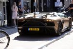 Amsterdam 9 juni 2021
Mobicepp in zijn gouden Lamborghini