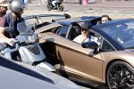 Amsterdam 9 juni 2021
Mobicepp in zijn gouden Lamborghini
