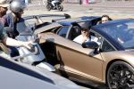 Amsterdam 9 juni 2021
Mobicepp in zijn gouden Lamborghini