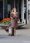 Schiphol 21 mei 2021
Monique Westenberg zoontje Andre Hazes jr en twee vriendinnen arriveren op schiphol na een vakantie op ibiza.
Haar vader komt ze halen .
