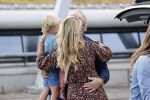 Schiphol 21 mei 2021
Monique Westenberg zoontje Andre Hazes jr en twee vriendinnen arriveren op schiphol na een vakantie op ibiza.
Haar vader komt ze halen .