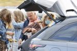 Schiphol 21 mei 2021
Monique Westenberg zoontje Andre Hazes jr en twee vriendinnen arriveren op schiphol na een vakantie op ibiza.
Haar vader komt ze halen .