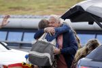 Schiphol 21 mei 2021
Monique Westenberg zoontje Andre Hazes jr en twee vriendinnen arriveren op schiphol na een vakantie op ibiza.
Haar vader komt ze halen .