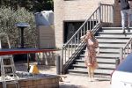 Noordwijk 31 mei en 1 juni 2021
Het nieuwe huis van Martien en Erica Meiland. Ze verhuizen vanuit Hengelo naar Noordwijk.
Aanwezig Martien Meiland Erica Meiland Maxime Meiland met dochter Claire en partner Leroy Molkenboer Montana Meiland met vrien Dirk Hoogstraten. Ook broer Jaap meiland en zijn vrouw Evelien helpen mee.