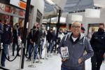 Hoofddorp 17 mei 2021
Boekpresentatie Olav Moll bij de bruna in Hoofddorp.