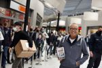 Hoofddorp 17 mei 2021
Boekpresentatie Olav Moll bij de bruna in Hoofddorp.