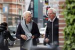 Amsterdam 26 mei 2021
Paul Witteman met .... wandelend door Amsterdam zuid.