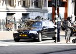 Amsterdam 4 juni 2021
Prins Bernhard Cultuur prijzen in paleis op de dam .
Prinses Beatrix rijkt ze uit. Auto Beatrix Volvo