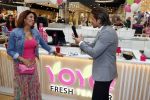 Amstelveen 27 mei 2021
Opening Yoyo tea bar van Rachel Hazes in winkelcentrum Amstelveen.
Andre Hazes zijn vriendinSarah v Soelen en haar ouders zijn ook aanwezig. Wi van YoYo