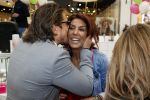 Amstelveen 27 mei 2021
Opening Yoyo tea bar van Rachel Hazes in winkelcentrum Amstelveen.
Andre Hazes zijn vriendinSarah v Soelen en haar ouders zijn ook aanwezig.