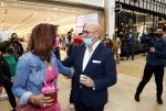 Amstelveen 27 mei 2021
Opening Yoyo tea bar van Rachel Hazes in winkelcentrum Amstelveen.
Andre Hazes zijn vriendinSarah v Soelen en haar ouders zijn ook aanwezig.