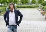 Nijkerk 22 mei 2021
Rene le Blanc overhandigt Johan Vlemmix award voor uitbrengen 175 cd 's