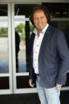 Nijkerk 22 mei 2021
Rene le Blanc overhandigt Johan Vlemmix award voor uitbrengen 175 cd 's