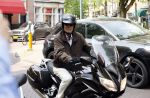 Amsterdam 4 juni 2021
Ron Brandsteder op zijn motor in Amsterdam zuid