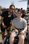 Amsterdam 2 juni 2021
FHM 500 uitreiking bij IJVER in Amsterdam noord. Ronnie Flex met een fan