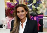 Amstelveen 27 mei 2021
Opening Yoyo tea bar van Rachel Hazes in winkelcentrum Amstelveen.
Andre Hazes zijn vriendinSarah v Soelen en haar ouders zijn ook aanwezig.